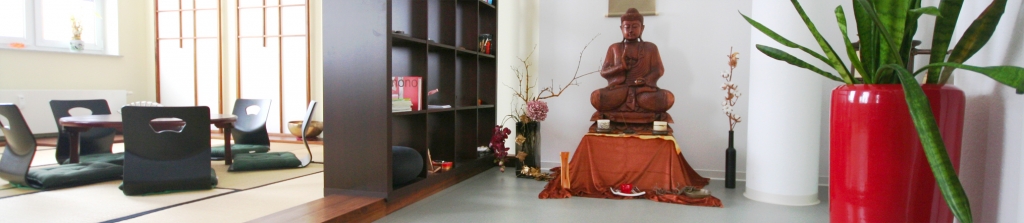 JAPANISCHES TEEHAUS · G E S U N D H E I T S Z E N T R U M | M Z M